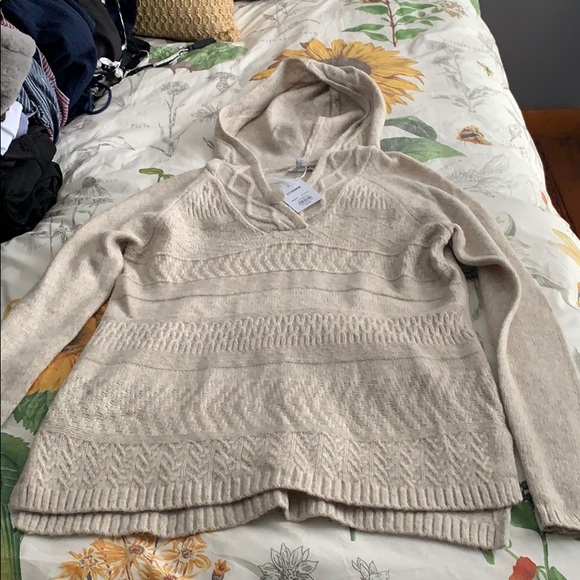 Sonoma Sweaters - NWT Sonoma super soft hooded sweater